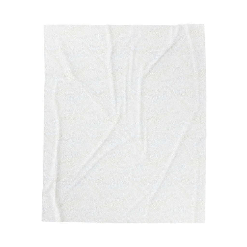 Reunion Ready Throw Blanket: Plush Velveteen Bear Art