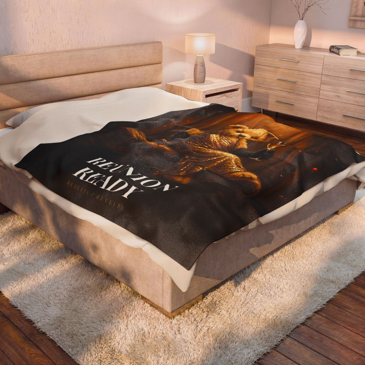 Reunion Ready Throw Blanket: Plush Velveteen Bear Art